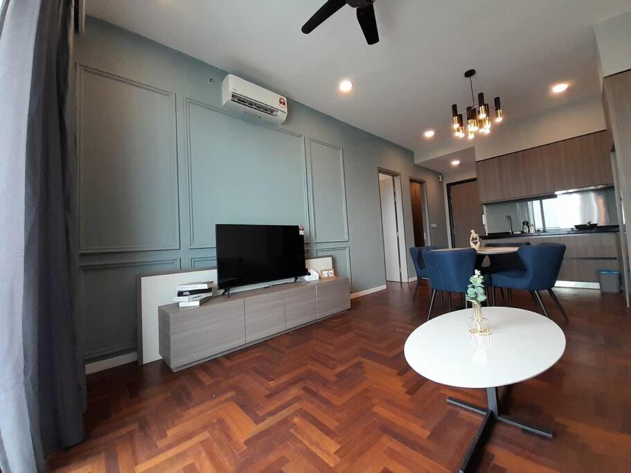Pangsapuri Bloomsvale 2 Bedroom Deluxe Old Klang Road *