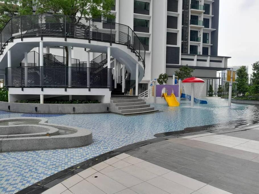 Bloomsvale 2 Bedroom Deluxe Old Klang Road * Kuala Lumpur