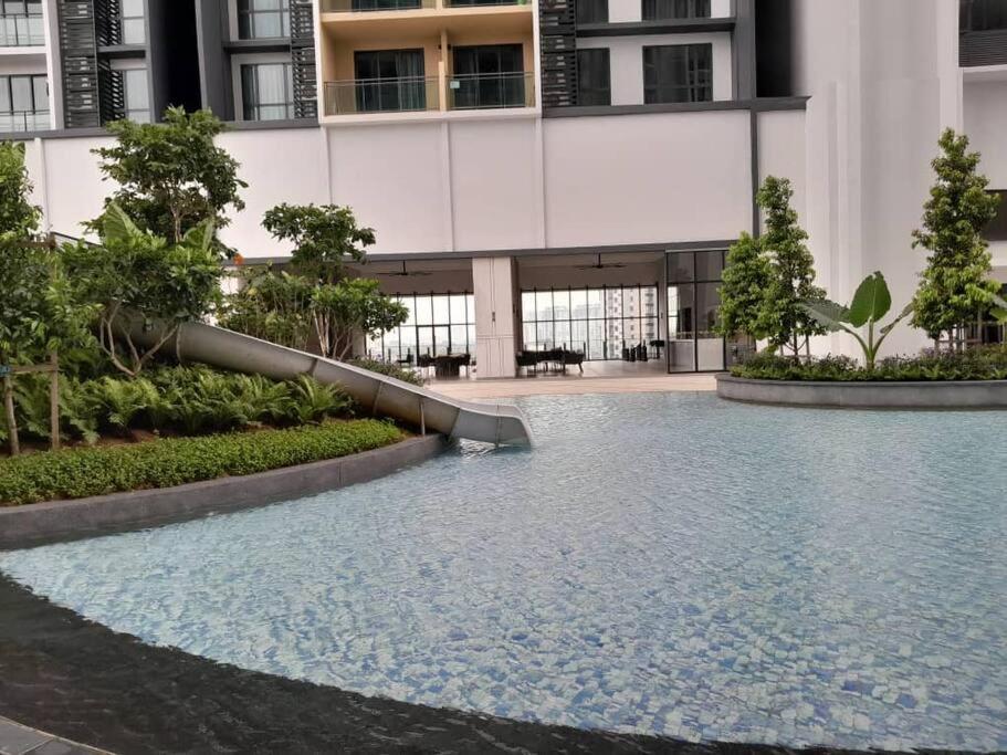 Bloomsvale 2 Bedroom Deluxe Old Klang Road Pangsapuri *